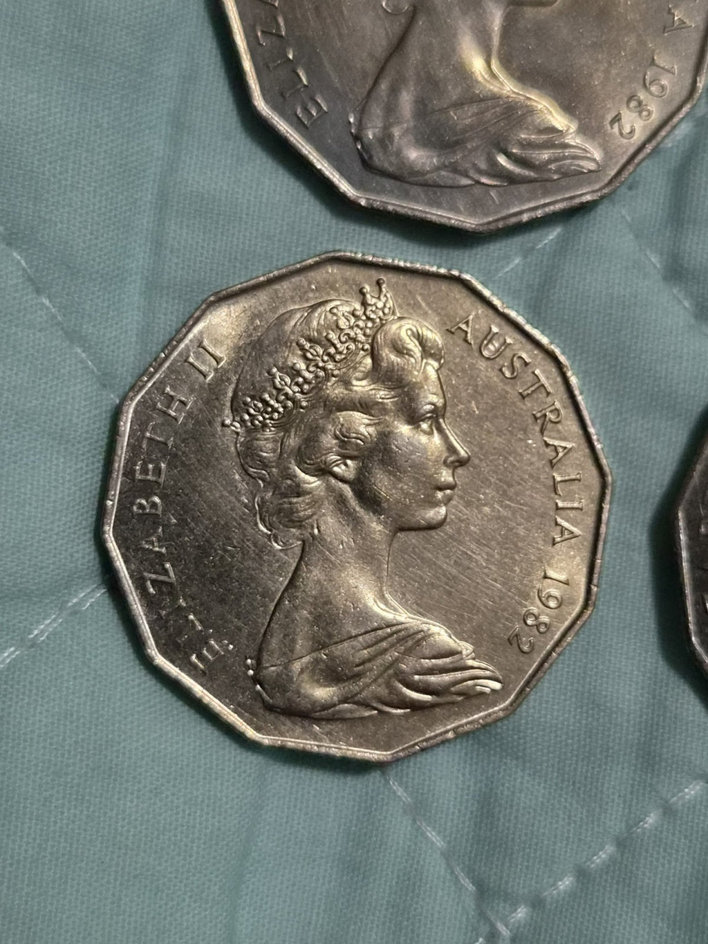 4 x 50 Cent Coins - 1982 Brisbane Commonwealth Games + 1995 Weary Dunlop