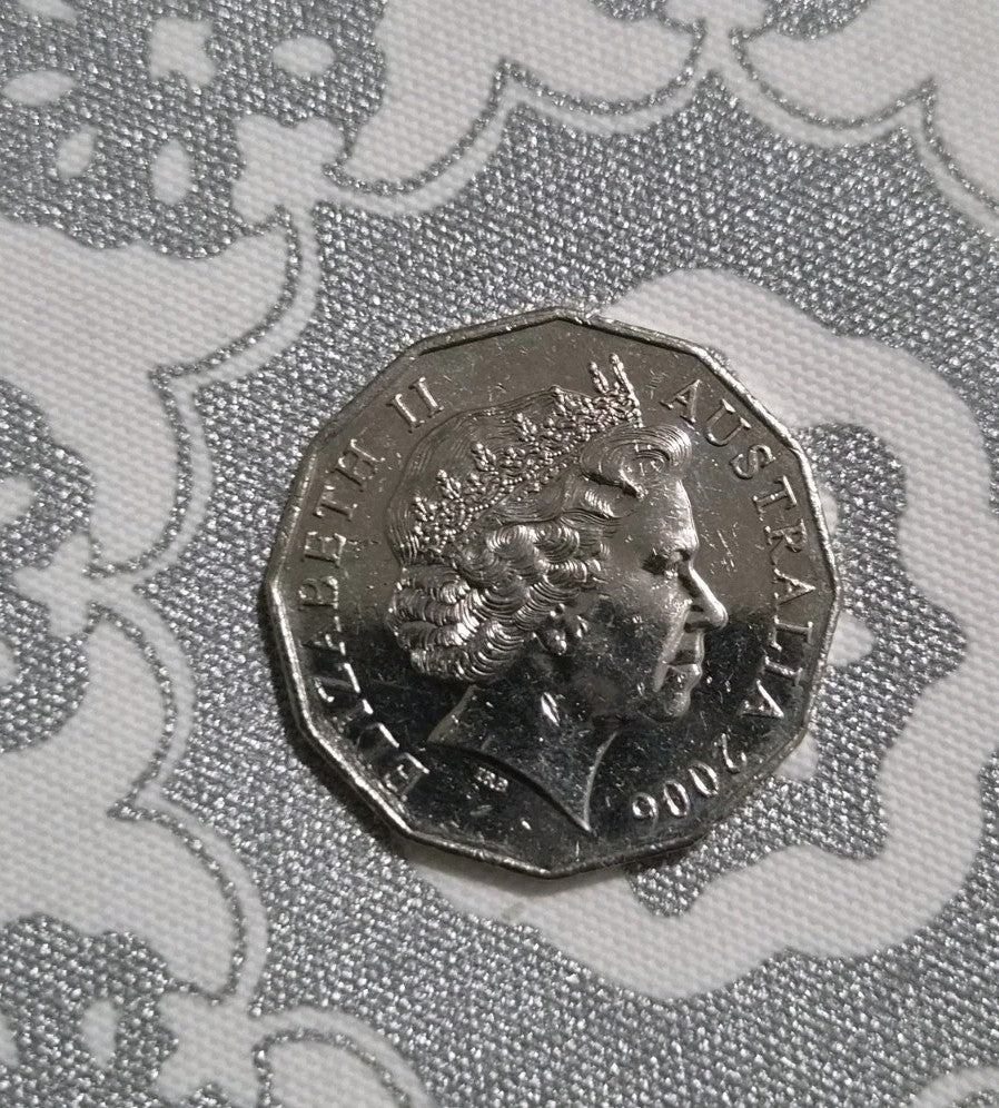 2006 50 Cent Coin Coat of Arms 