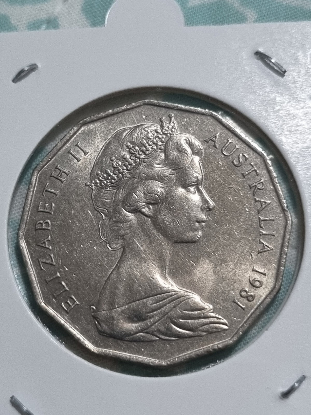 1981 50 Cent Coin - Nealy Uncirculated - Coat of Arms Elizabeth II