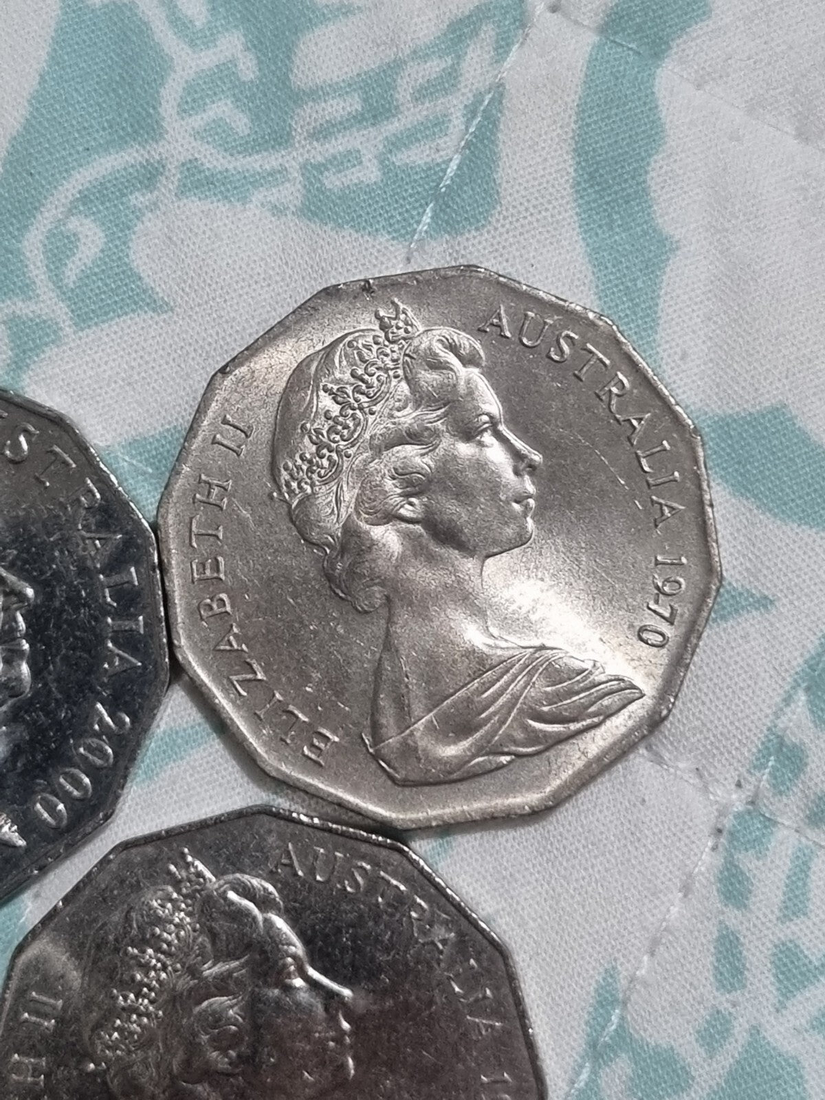 5 x 50 Cent Various Commemorative Coins Excellent Conditions (2 x UNC)