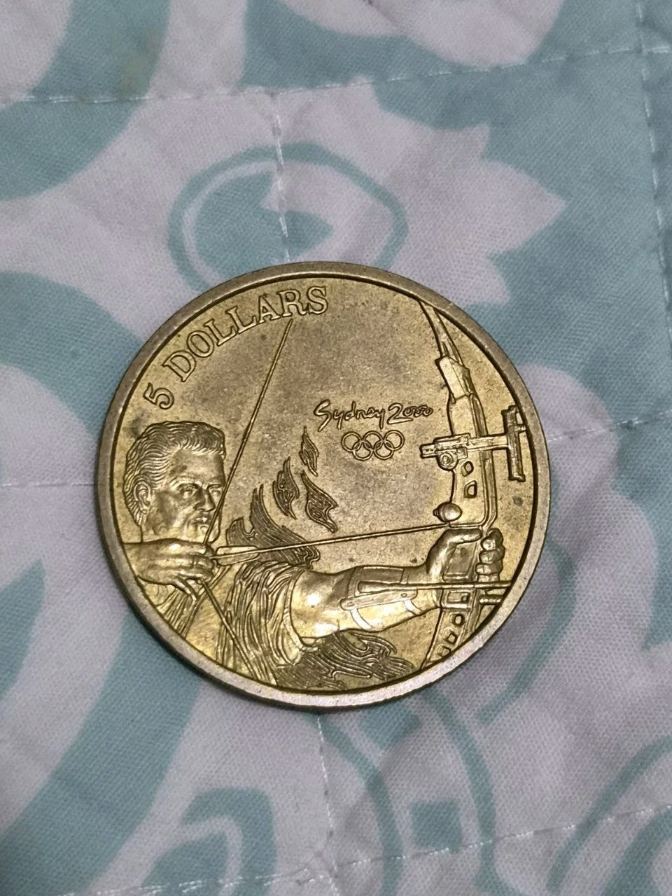 Sydney Olympics 2000 Archery $5 Dolar Coin - Circulated Condition 