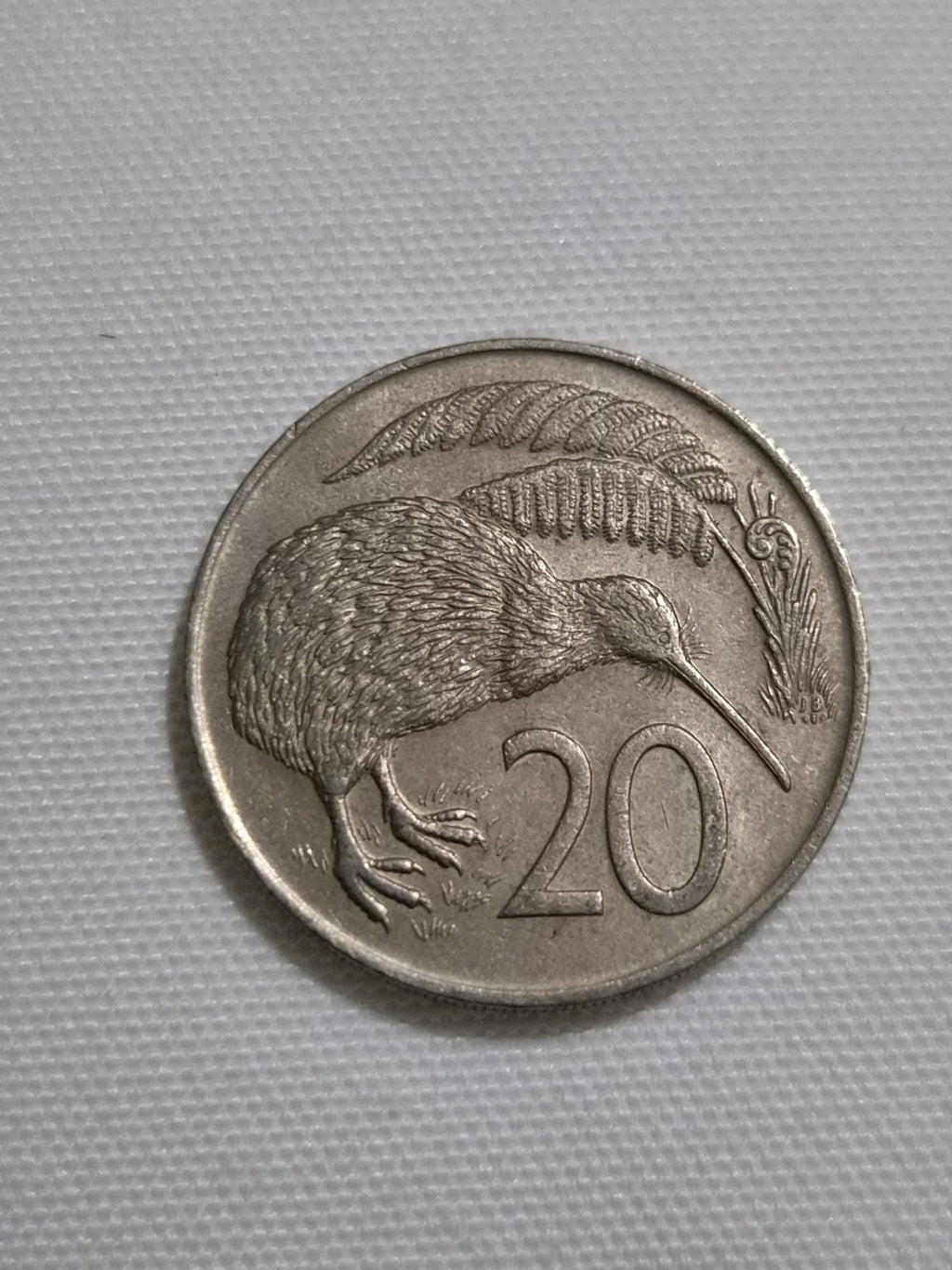 1974 20 Cent New Zealand Coin 