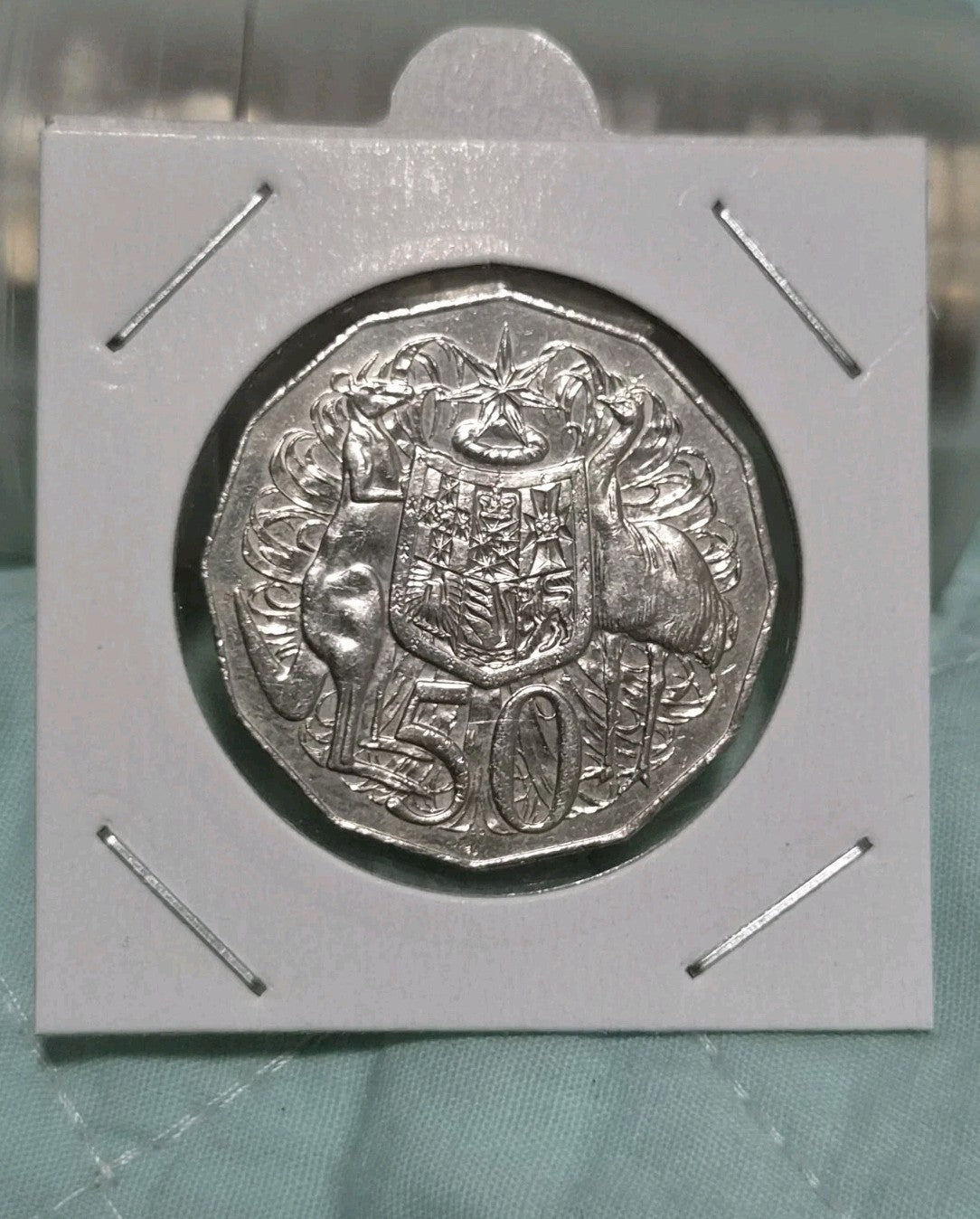 2004 50 Cent Coin Coat of Arms - Circulated 