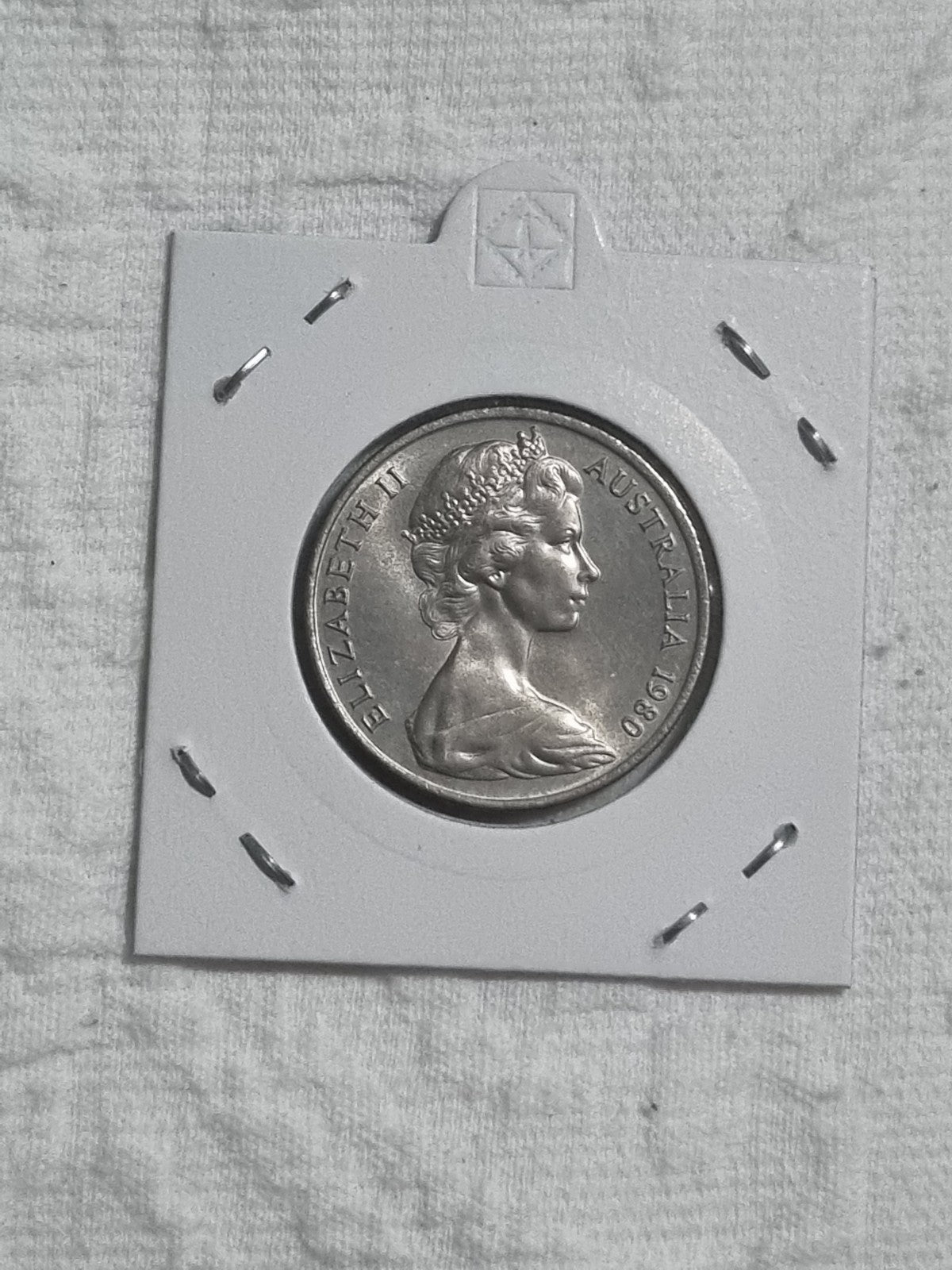 1980 20 Cent Coin Uncirculated In a 2x2 Holder 
