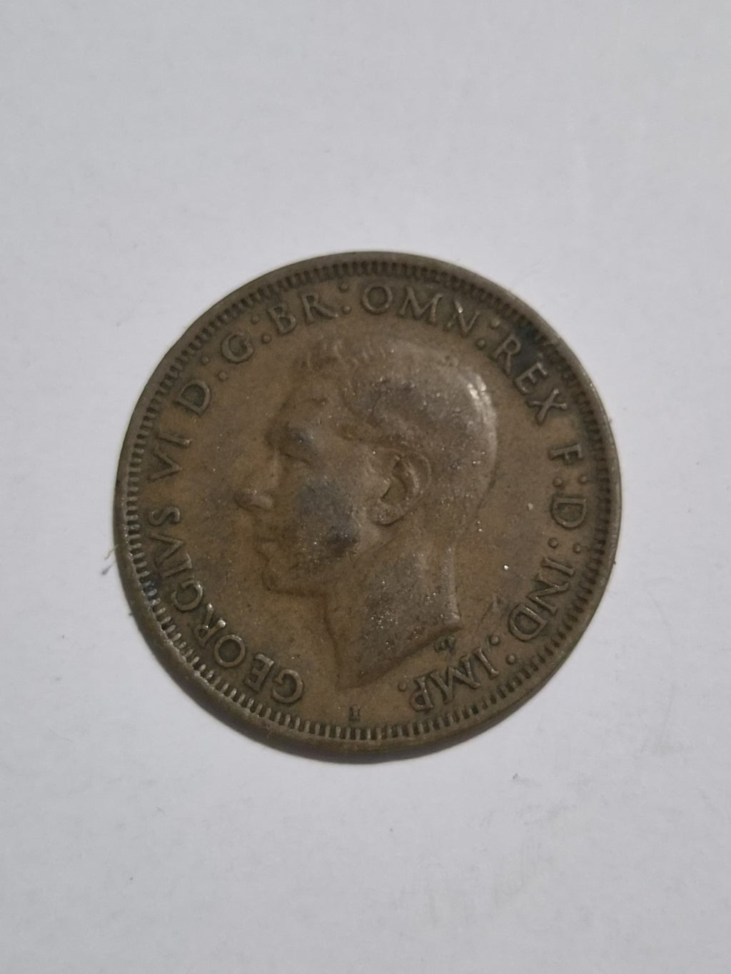 1942 Australian Penny with Y dot