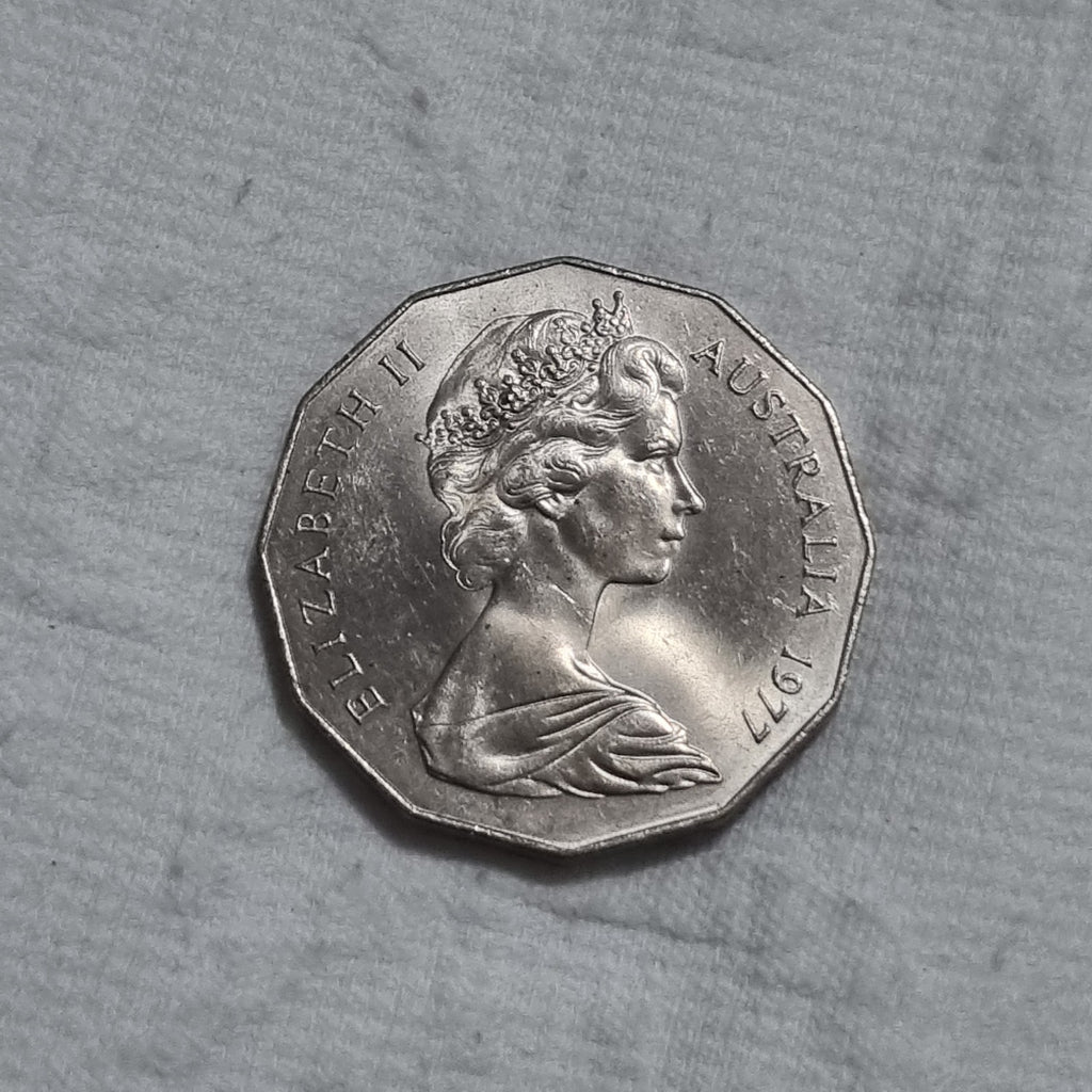 1977 UNC Silver Jubilee 50 cent coin- Extremely Shiny 