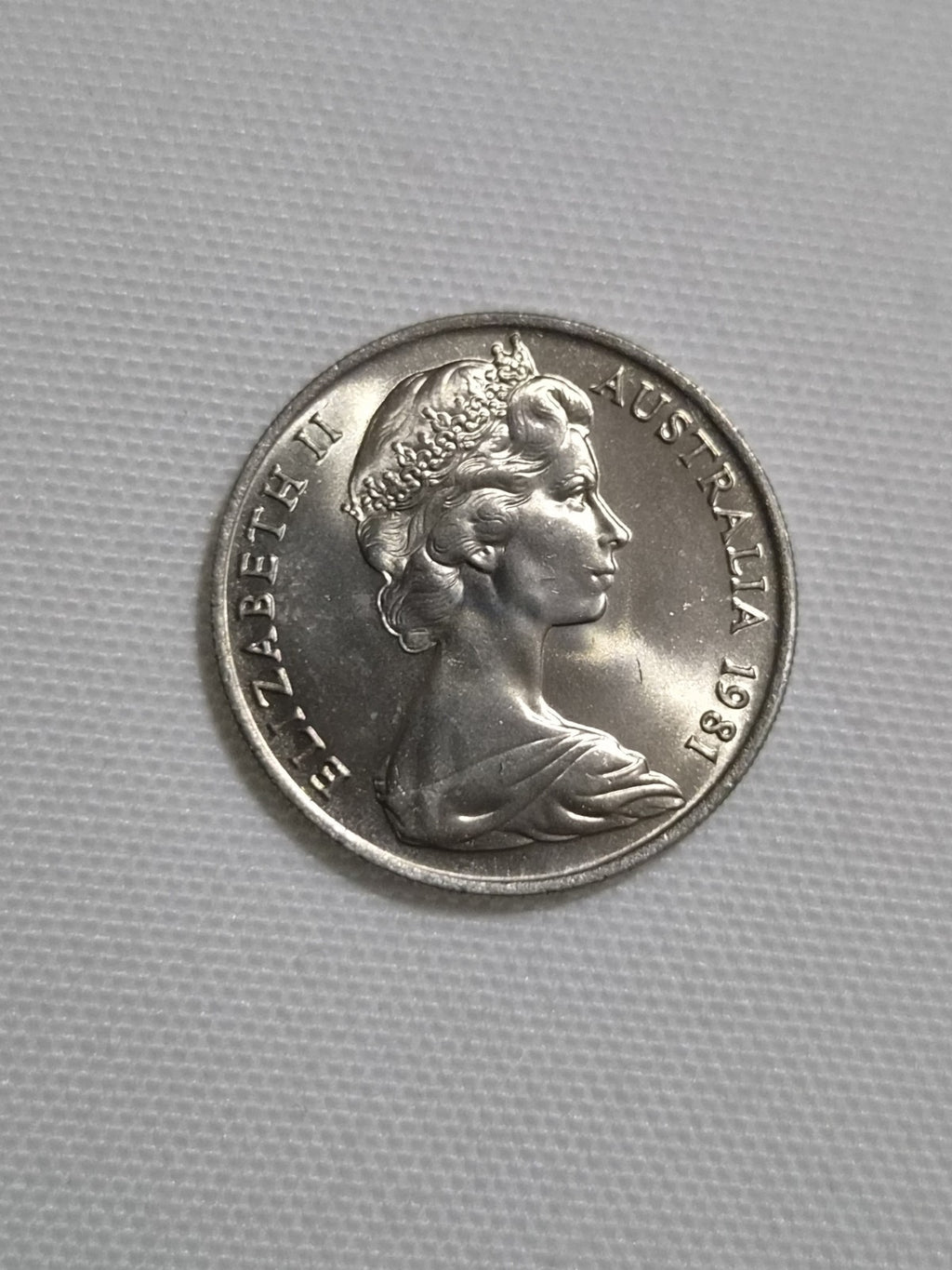 1981 UNC 10 cent coin