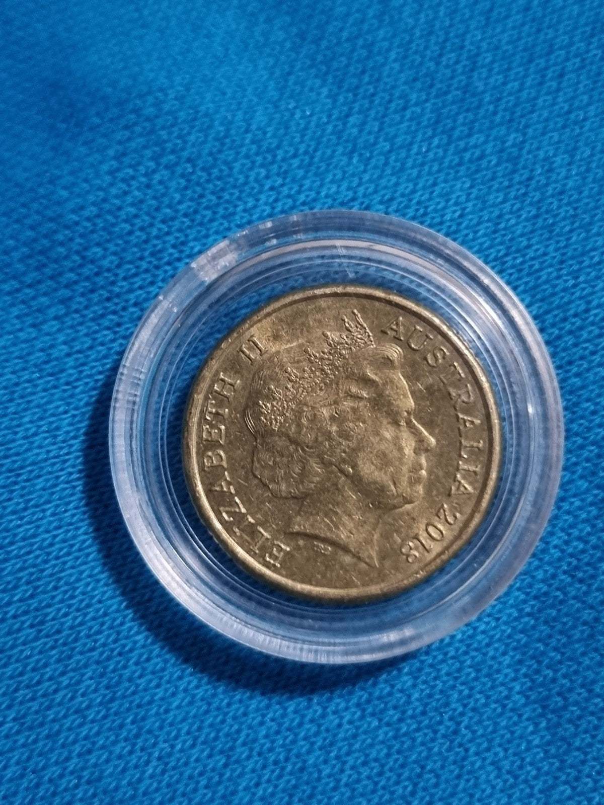 2018 Invictus $2 Two Dollar Coin Lightly Circulated 