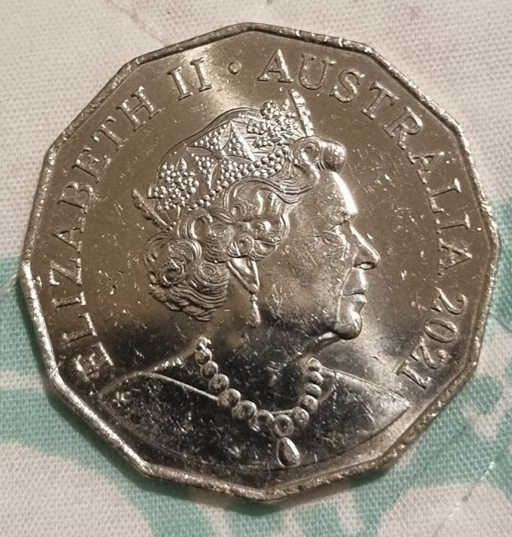 2021 50 cent aUNC Coat OfArms Coin