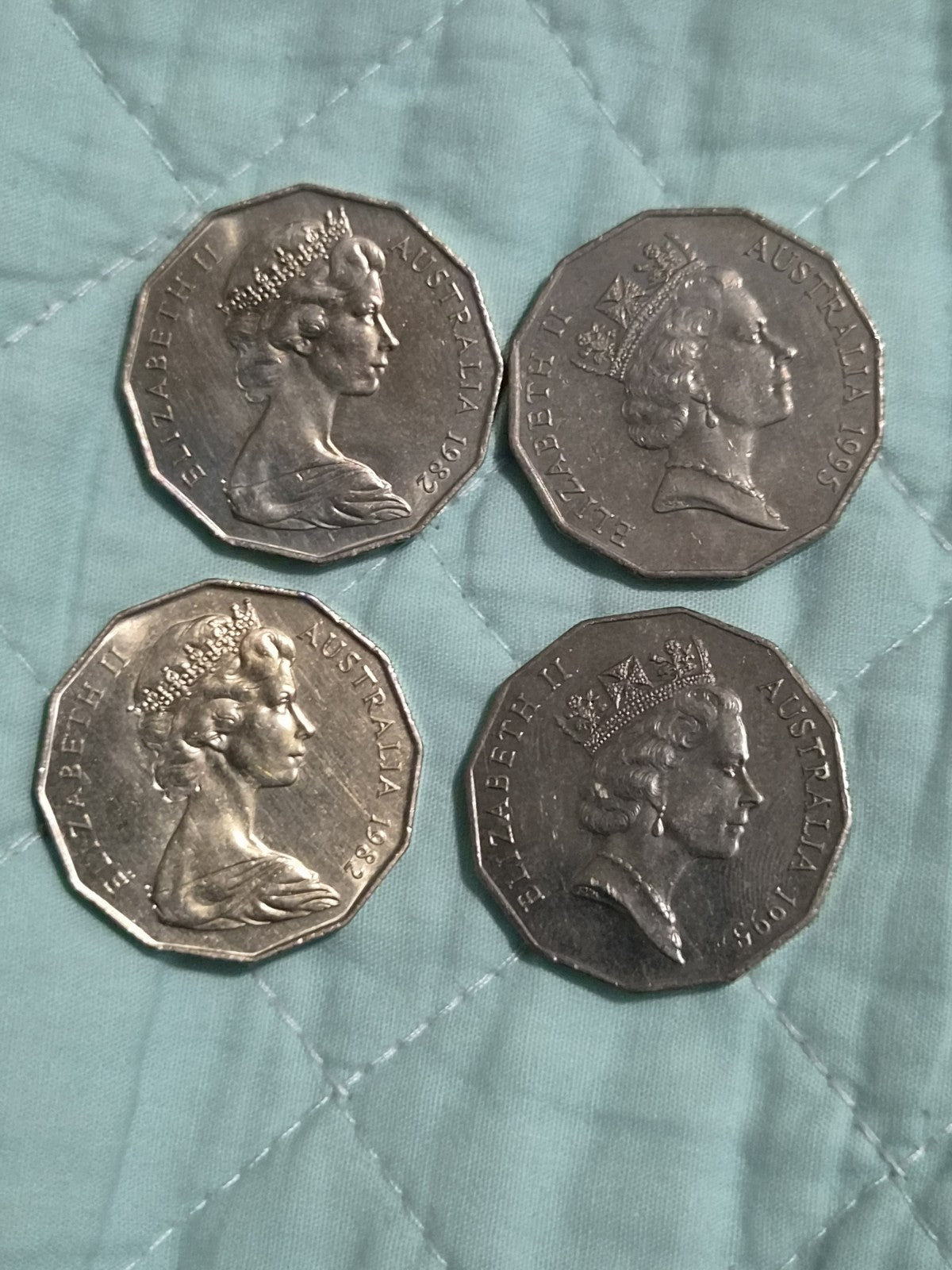 4 x 50 Cent Coins - 1982 Brisbane Commonwealth Games + 1995 Weary Dunlop
