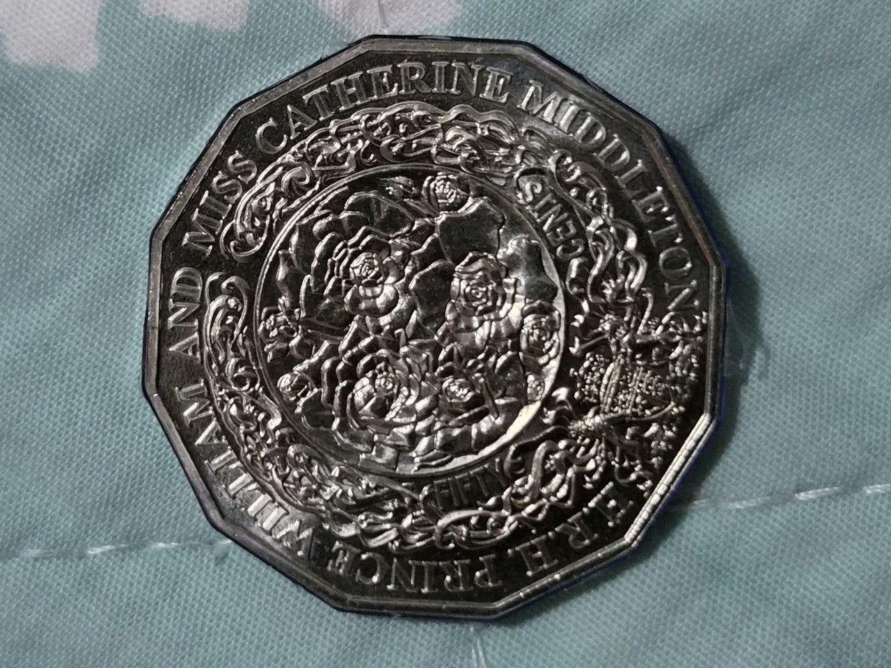 2010 Royal Engagement 50 Cent Uncirculated Coin Prince William + Catherine - RAM