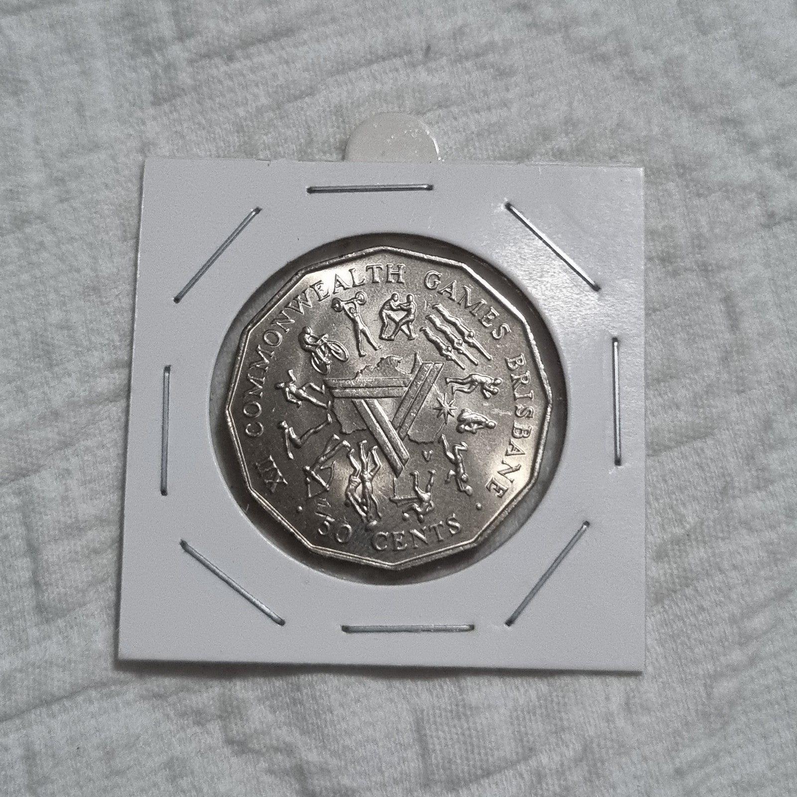 1982 UNC Or Better - 50 Cent Coin Brisbane Commonwealth Games 