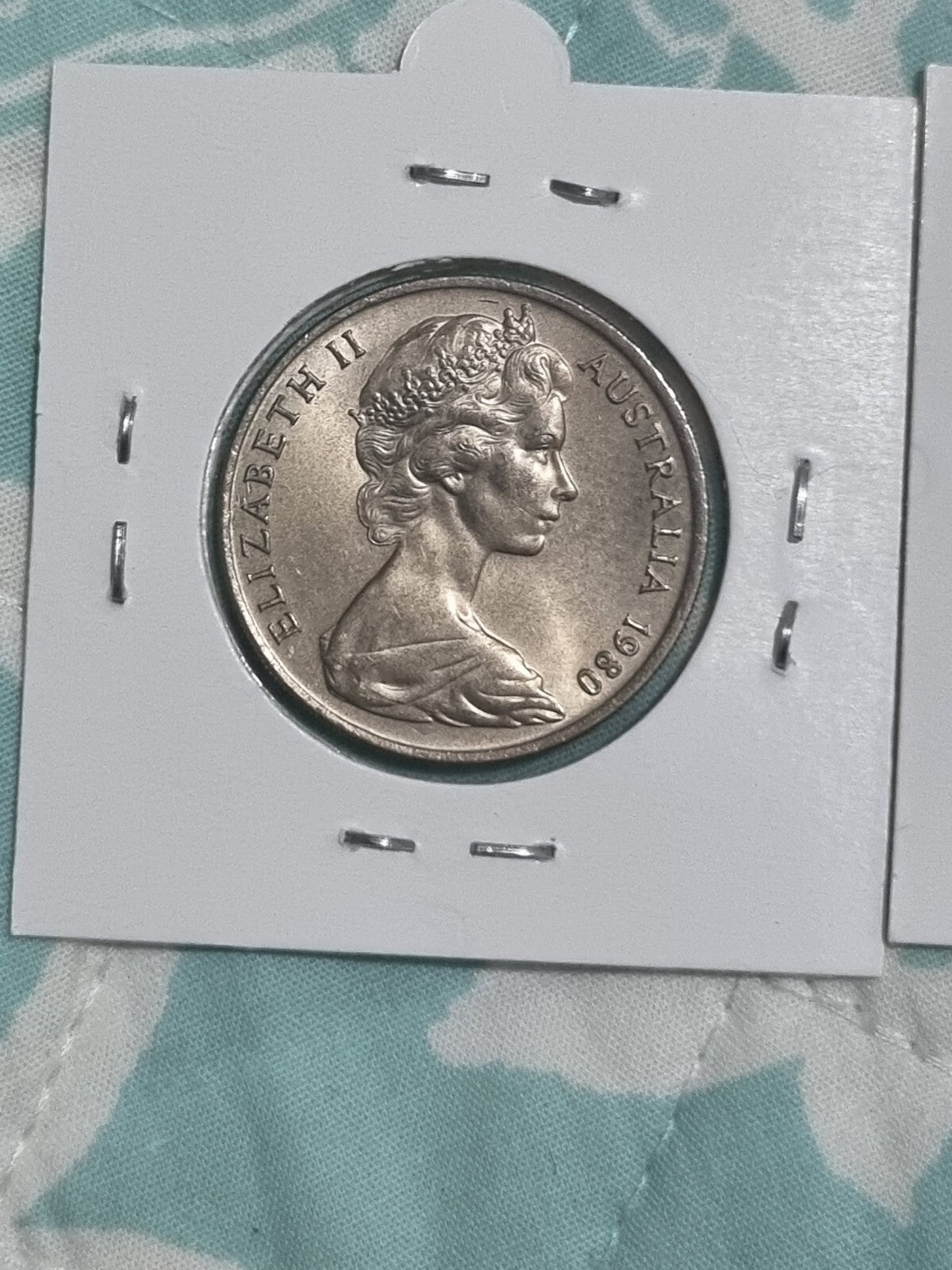 1980 , 1981 & 1982 Uncirculated 20 Cent Australian Platypus Coins in 2x2 Holder 