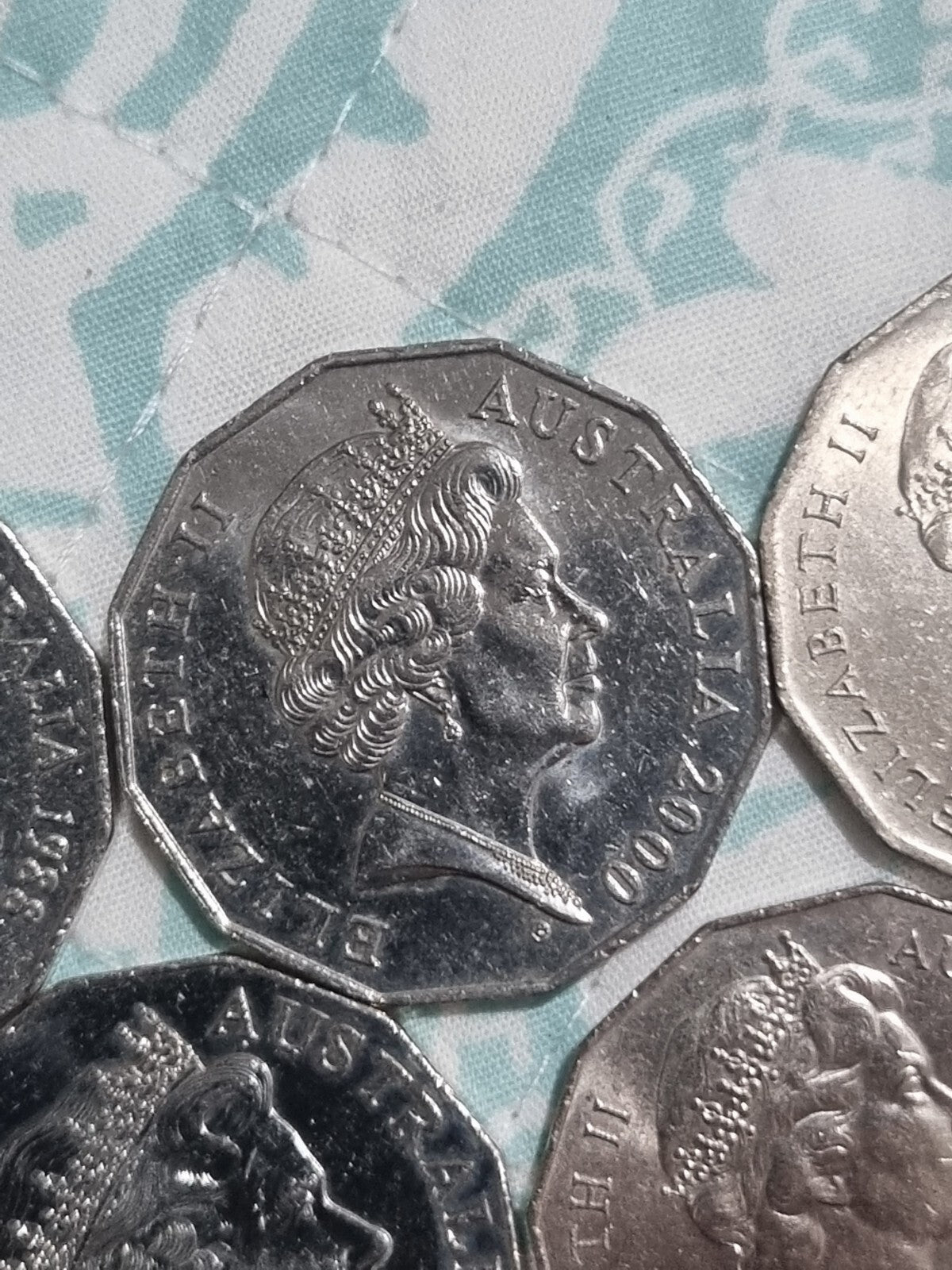 5 x 50 Cent Various Commemorative Coins Excellent Conditions (2 x UNC)