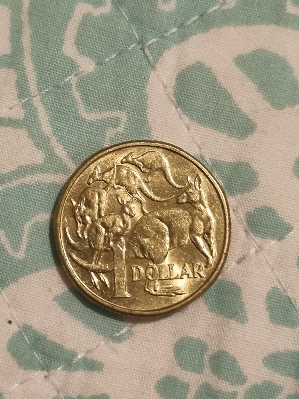 2018 One Dollar $1 Coin - Mob of Roos Lightly Circulated