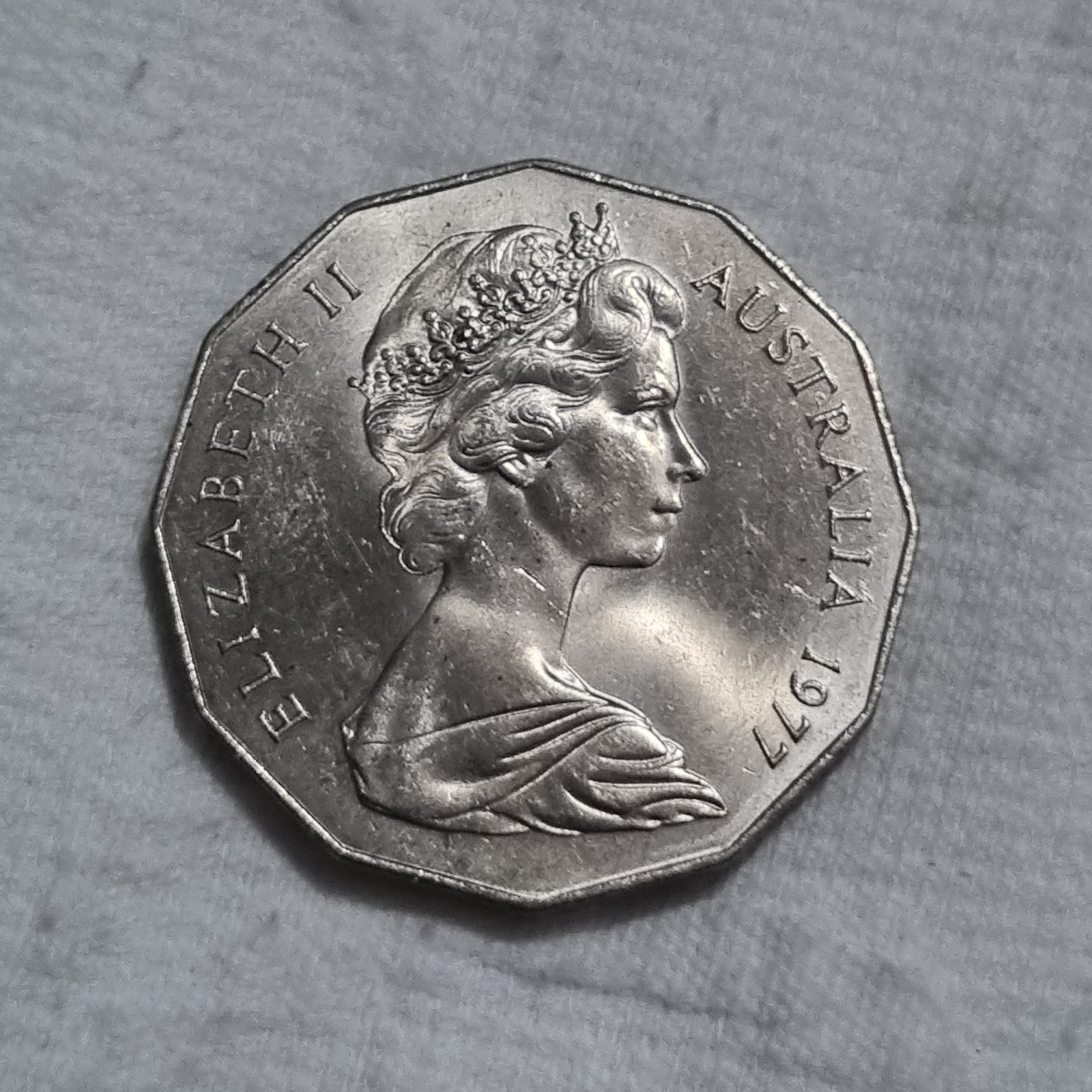 1977 UNC Silver Jubilee 50 cent coin- Extremely Shiny 