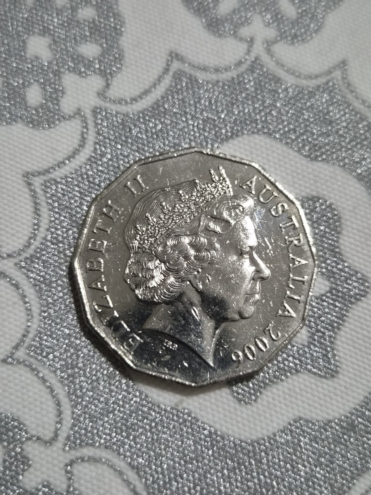 2006 50 Cent Coin Coat of Arms 