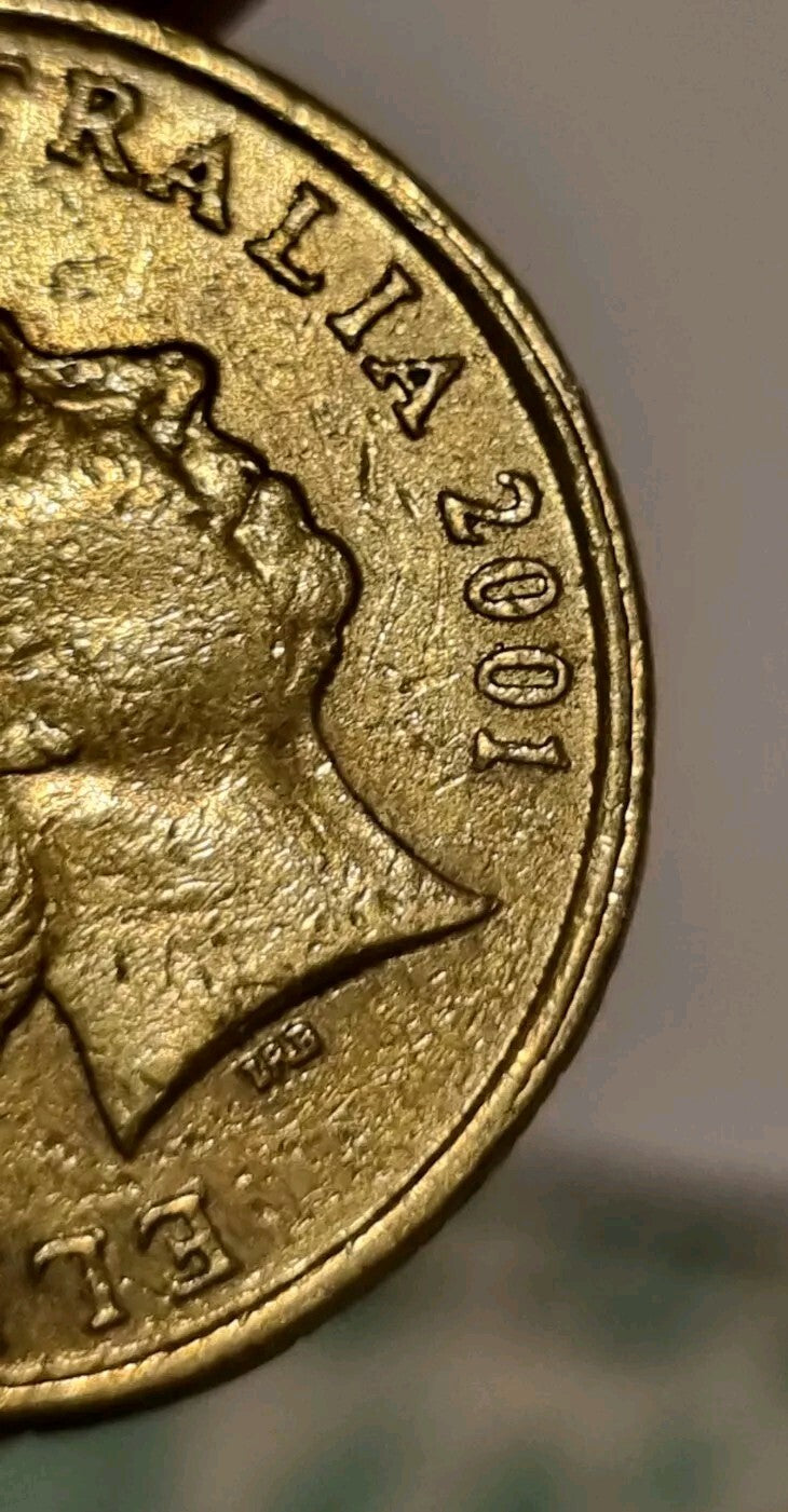 2001 $1 dollar - Centenary of Federation Small Rim Error