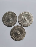 3 x 1977 UNC Silver Jubilee 50 cent coins Stunning Examples - Very Shiny