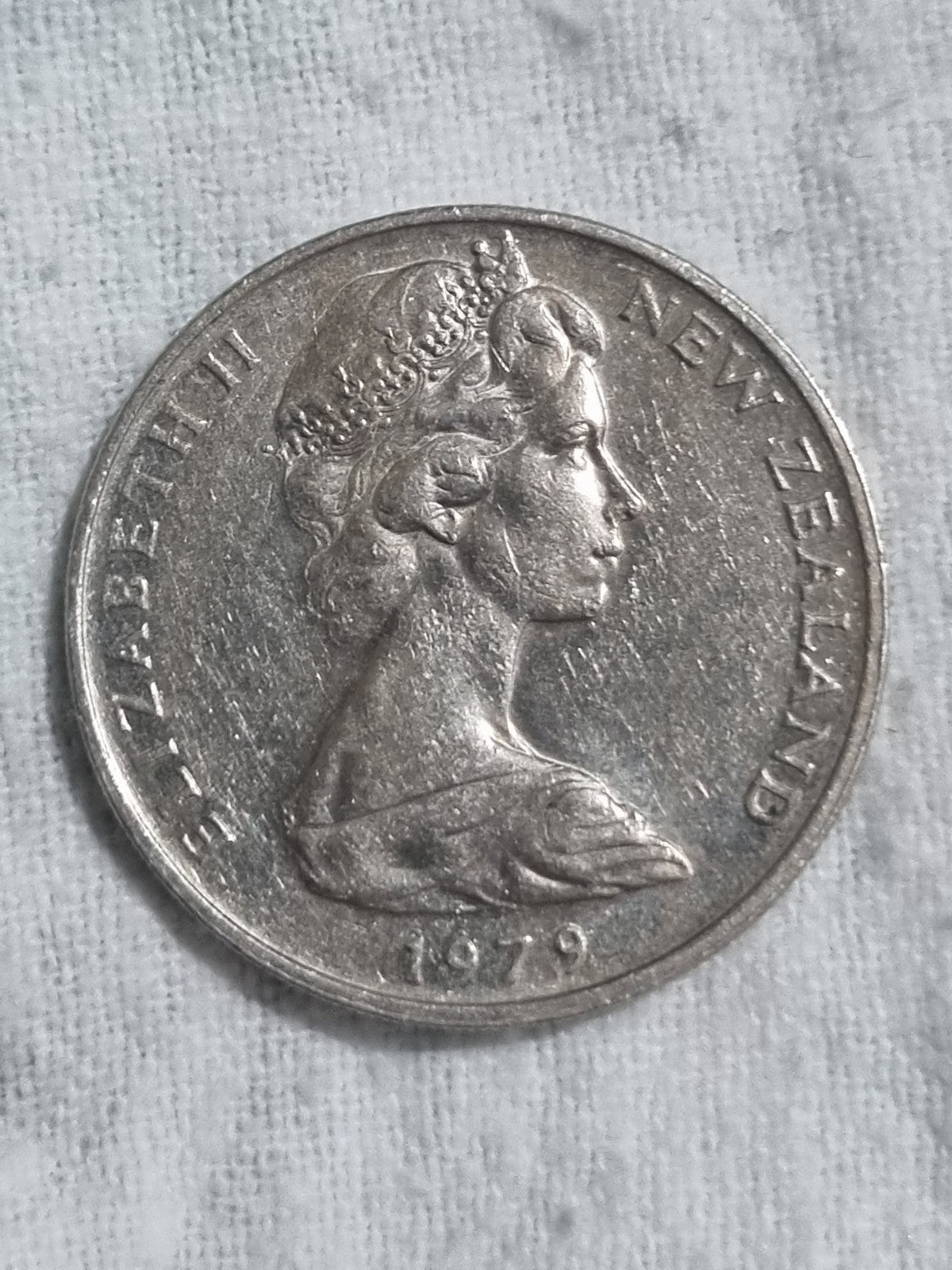 1979 20 Cent New Zealand Coin aUNC