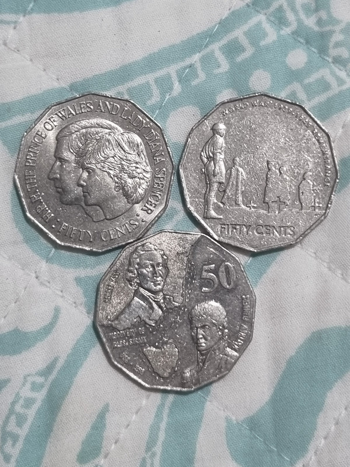 3 x 50 Cent Shiny Commemorative Coins - Lightly Circulated - 1981 , 1998 , 2005