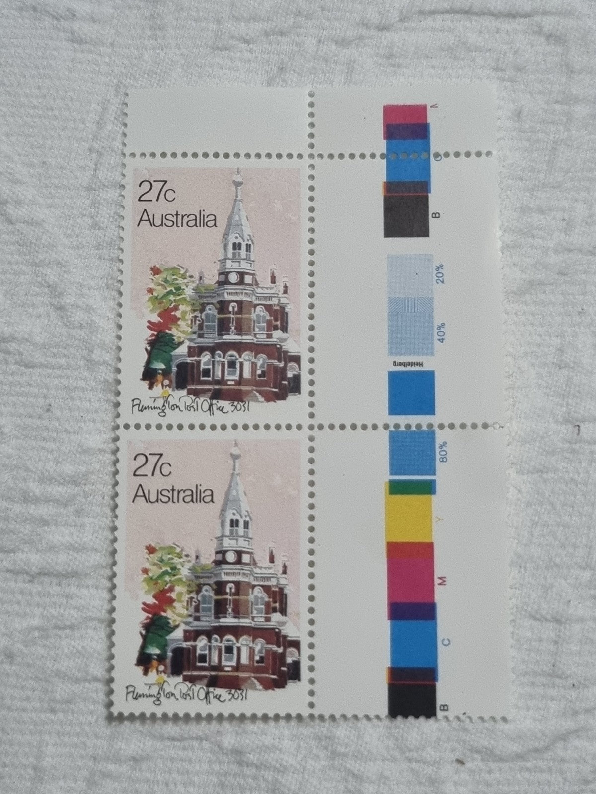 1982 Australia - Historic Post Office  - Flemington - 2 x 27 Cent Stamps MUH