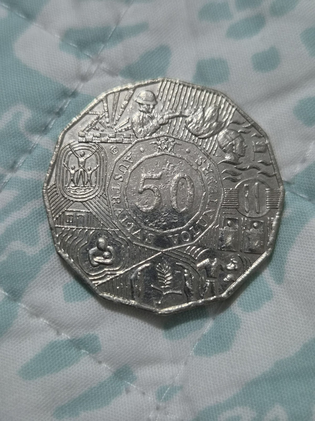 2003 Volunteers 50 Cent Coin - Lightly Circulated 