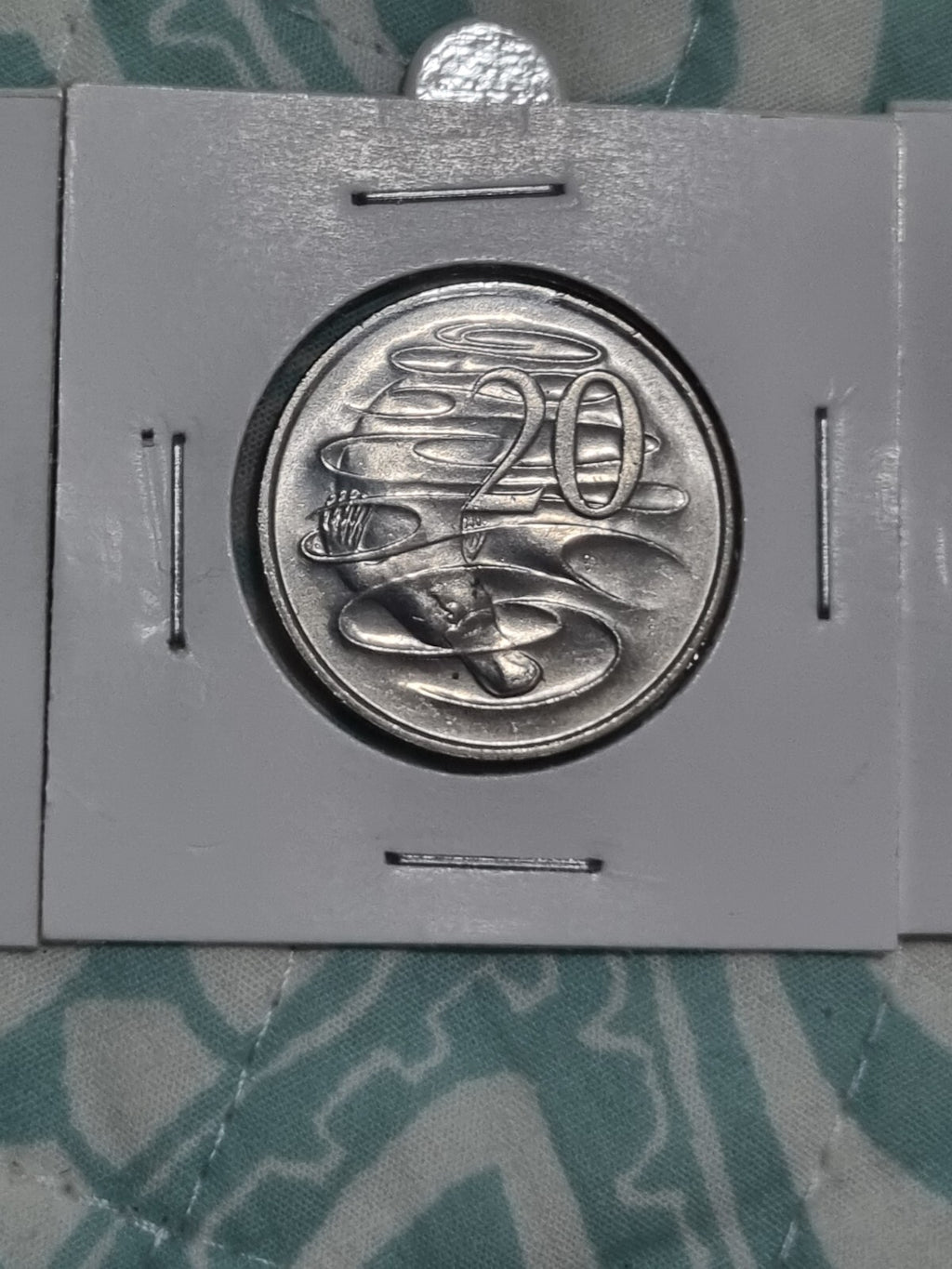 1980 , 1981 & 1982 Uncirculated 20 Cent Australian Platypus Coins in 2x2 Holder 