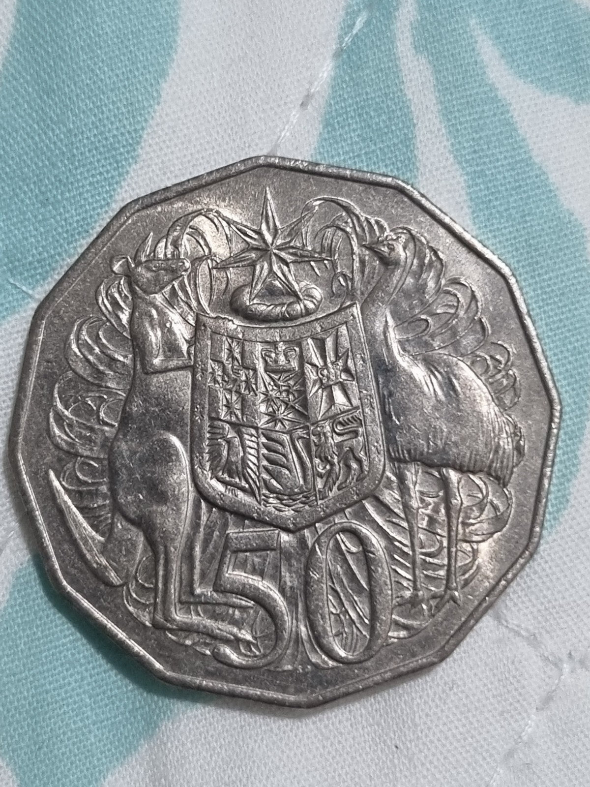 1981 50 Cent Coin - Nealy Uncirculated - Coat of Arms Elizabeth II