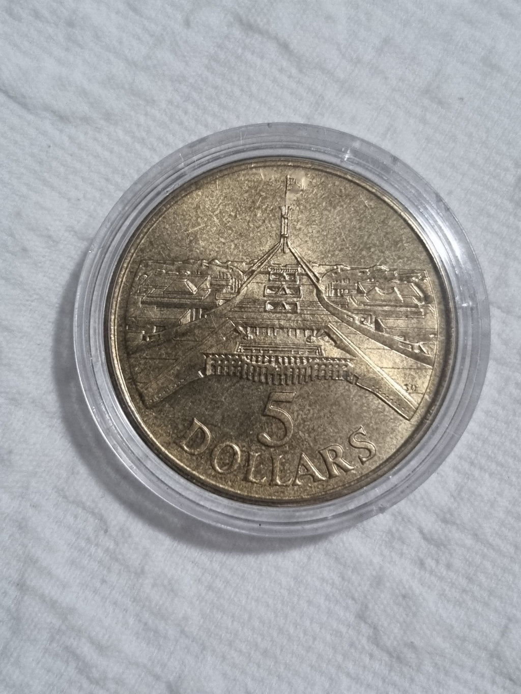 1988 UNC $5 Five Dollar Commemorative Coin Parliament House In Capsule 