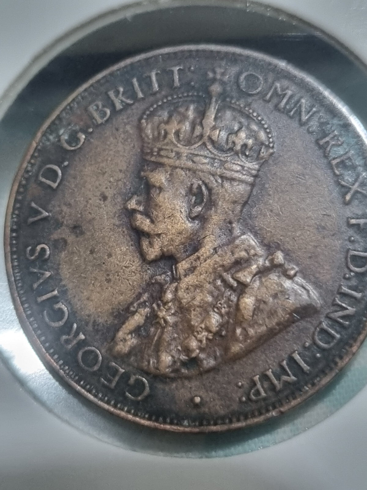 Nice Grade 1929 Australian Halfpenny 8 x Pearls