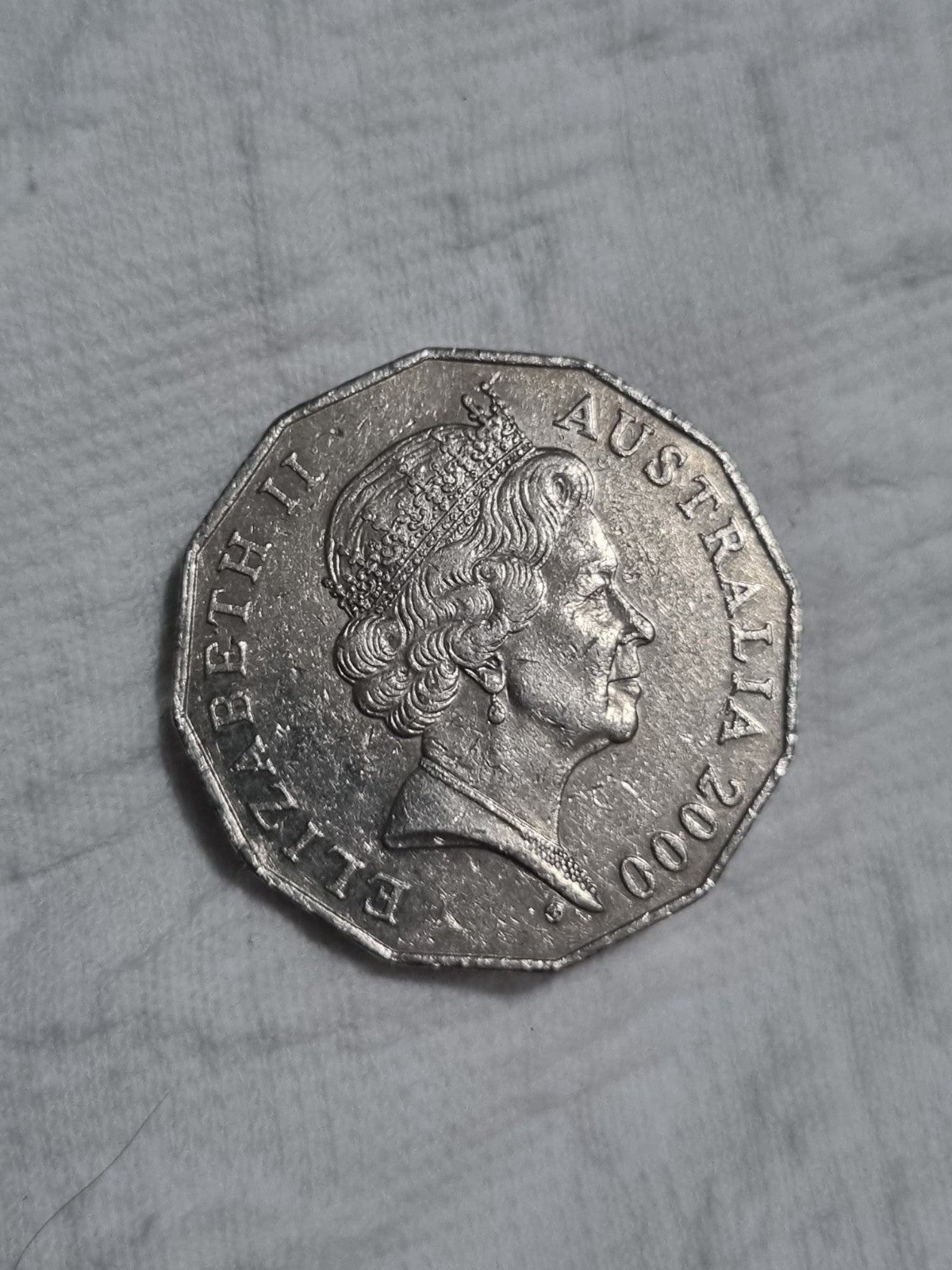 2000 Royal Visit + 2001 Federation 50 Cent Coins - Circulated 