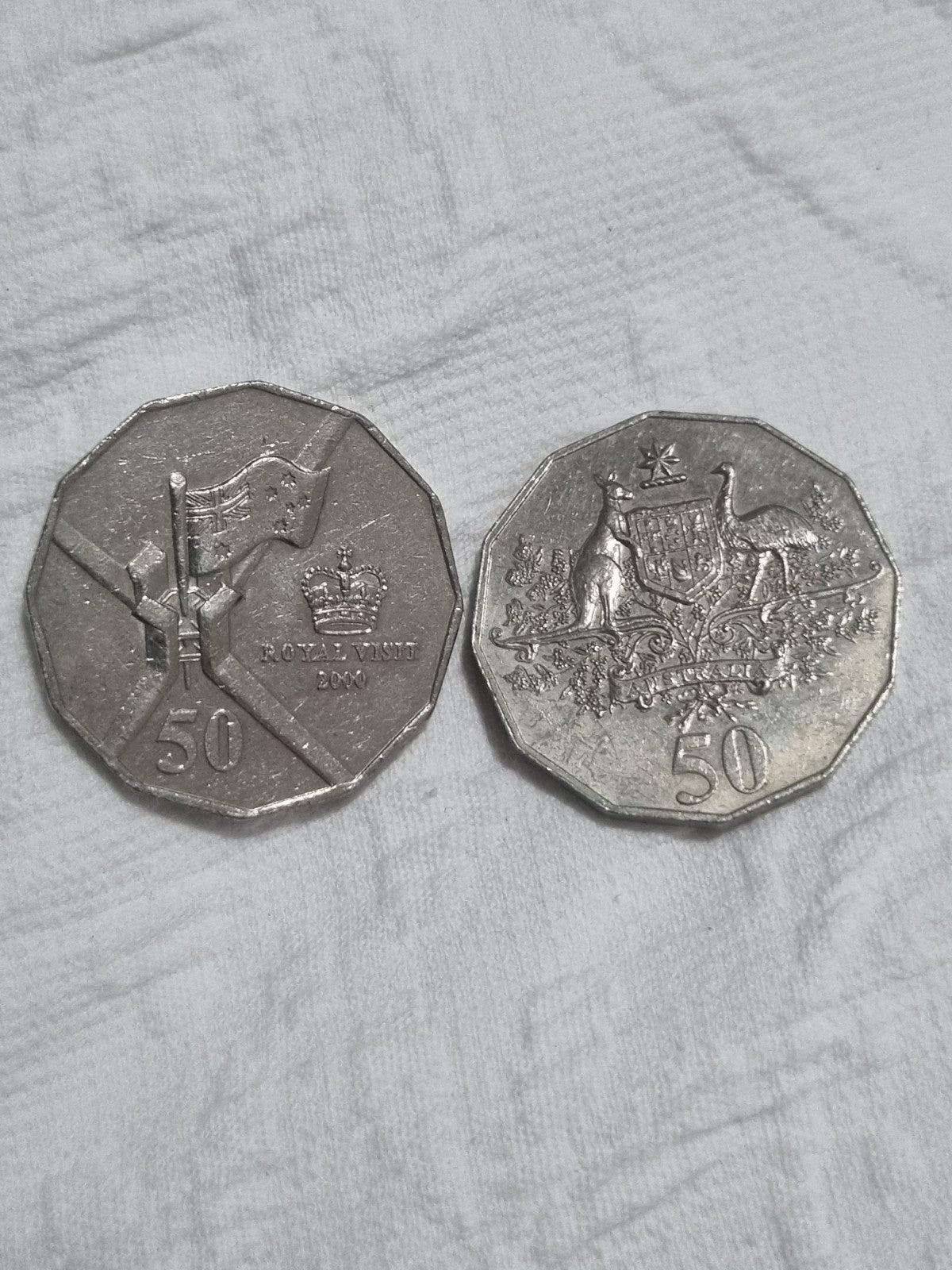 2000 Royal Visit + 2001 Federation 50 Cent Coins - Circulated 