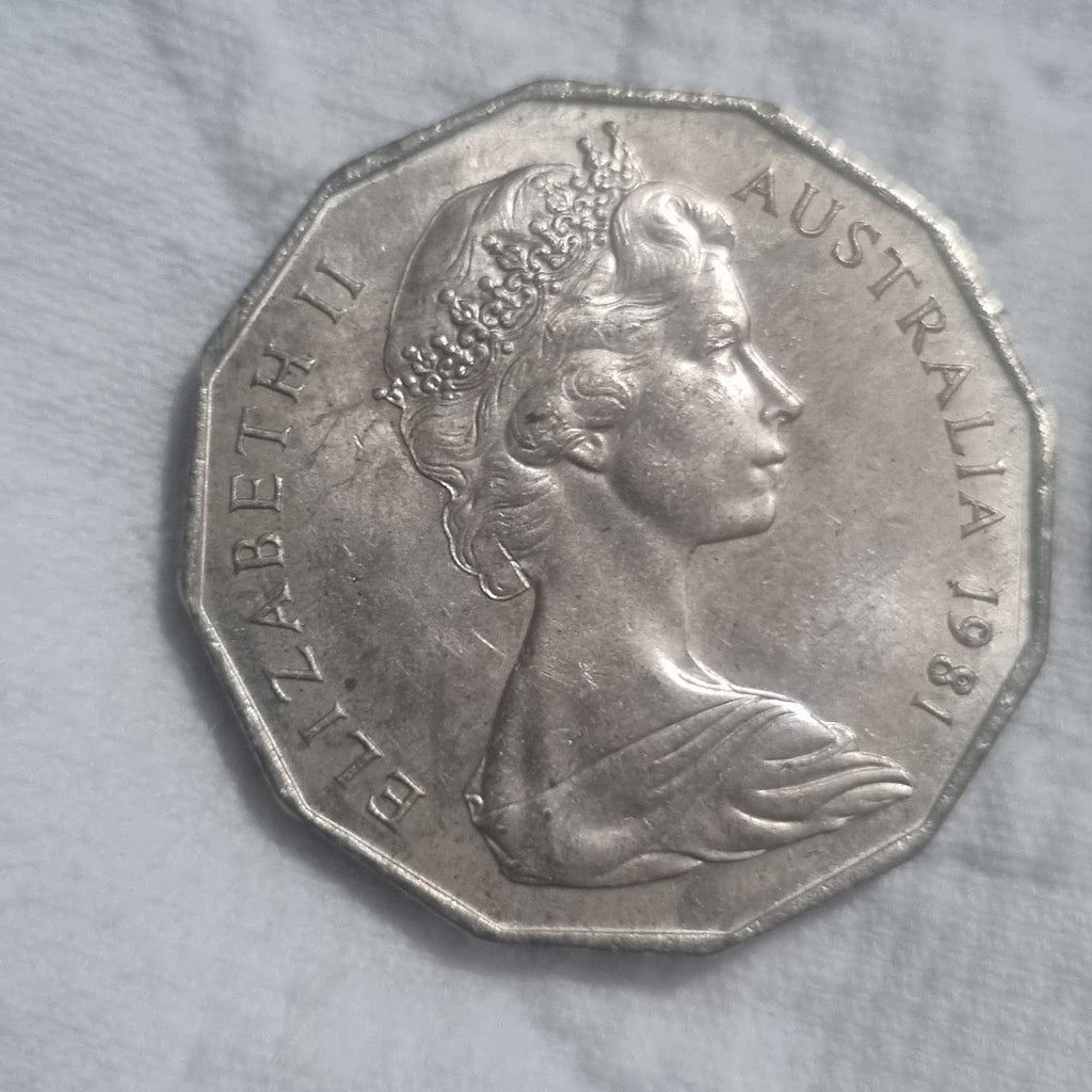 2 x 1981 Fifty Cent Coins - Princess Diana and Prince Charles & Coat Of Arms 50 