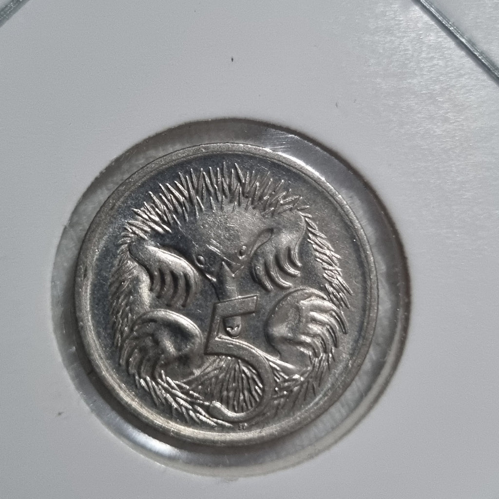 1987 5 Cent Coin In 2x2 Holder 