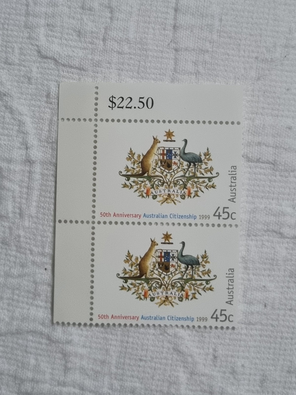 1999 Australia - Australian Citizenship 50 Years- 2 x 45 Cent Stamps MUH