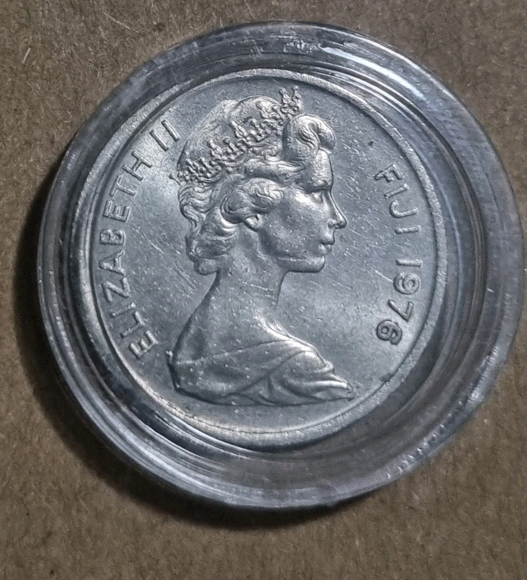 1976 5 Cents Fiji Coin In Capsule 