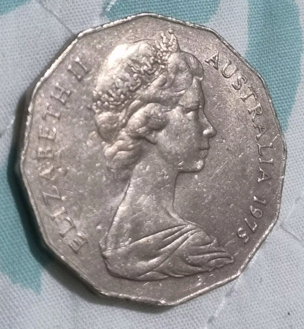 1975 Australia Fifty Cent QEII Coin 50c - Circulated coin.