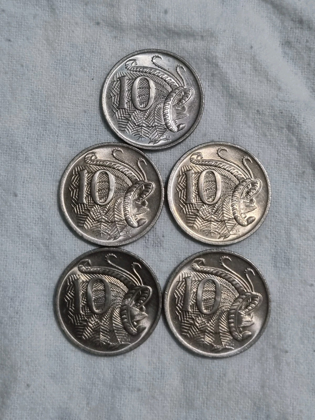 5 x 1981 UNC 10 cent coins