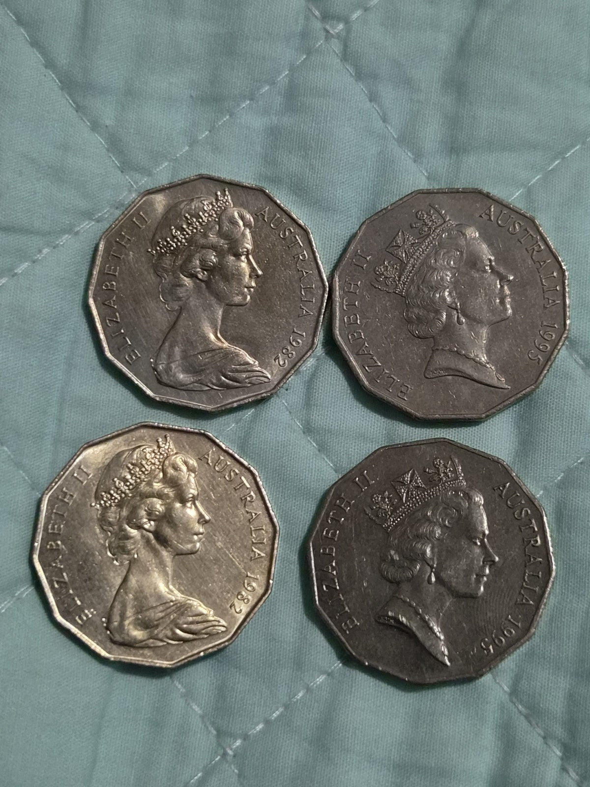 4 x 50 Cent Coins - 1982 Brisbane Commonwealth Games + 1995 Weary Dunlop