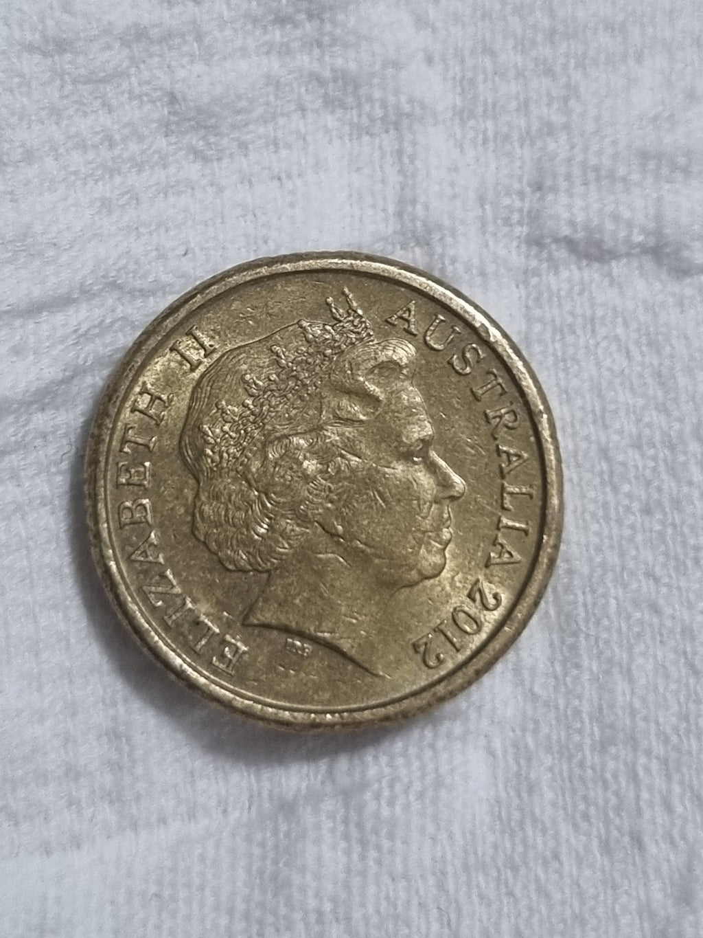 2012 $2 Gold Poppy Remembrance Two Dollar Lightly Circulated Coin
