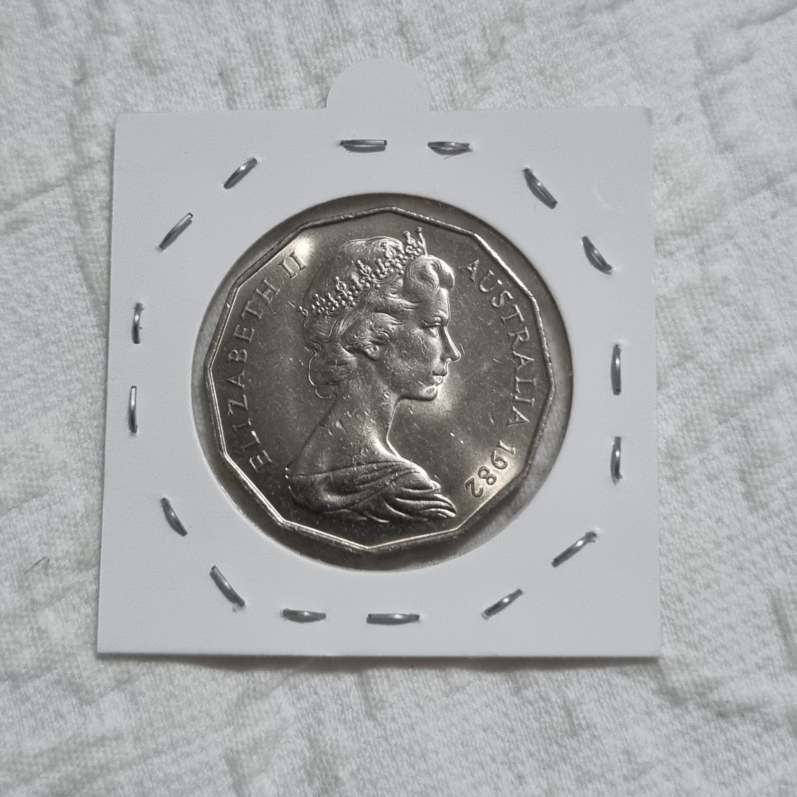 1982 UNC Or Better - 50 Cent Coin Brisbane Commonwealth Games 