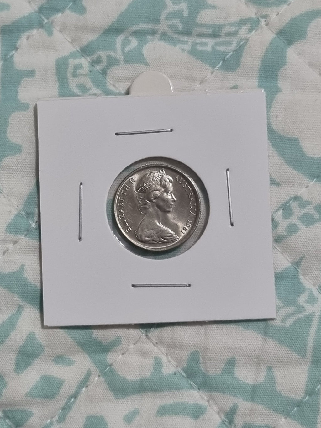 1981 5 Cent Coin UNC in 2x2 Holder 