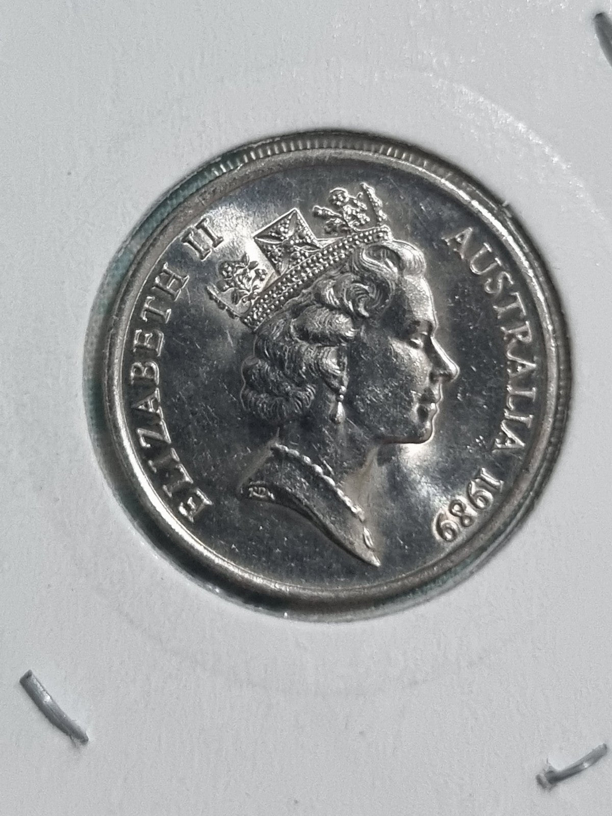 1989 10 CENT UNC  COIN IN 2X2 HOLDER 